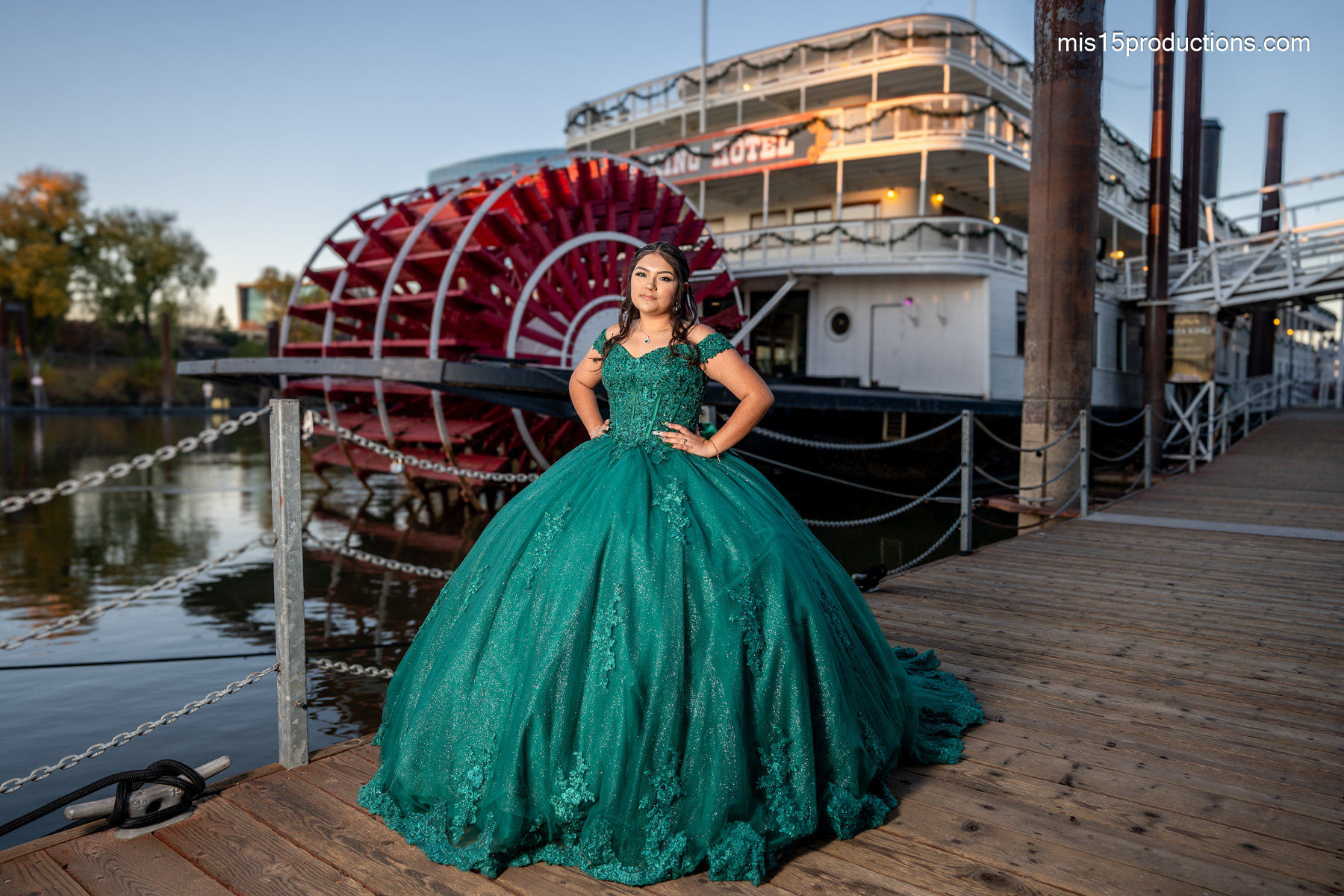 Quinceañera Photographer Old Sacramento